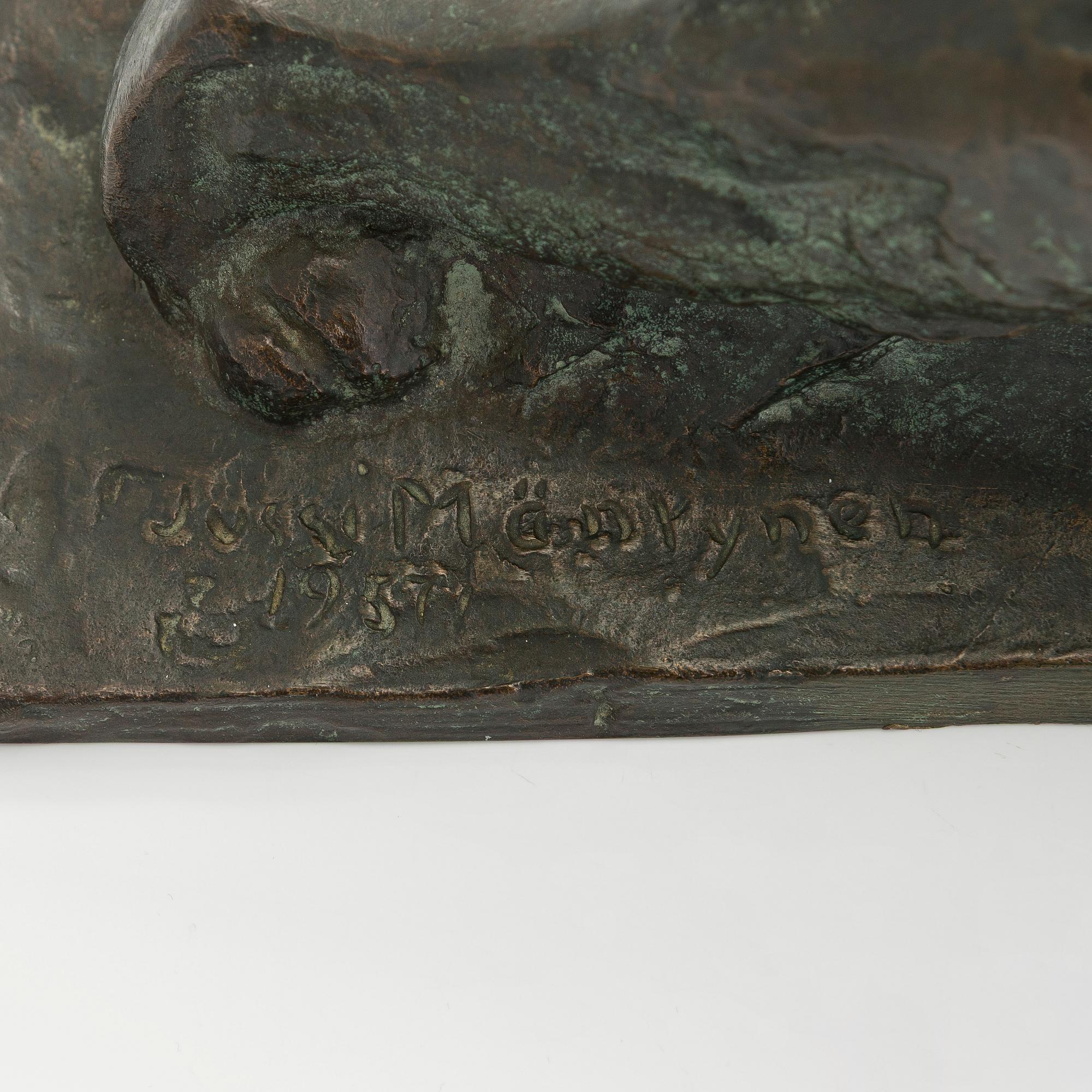 Jussi Mäntynen, Naarasleijona.