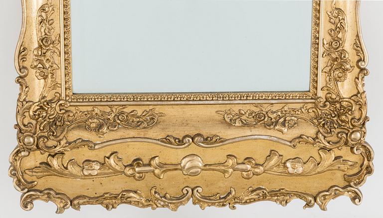 A mirror and console table, second half 20th century.