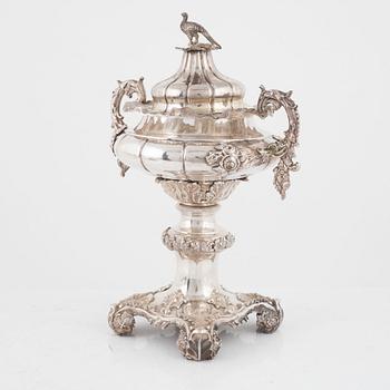 A Swedish silver sugarbowl, mark of Gustaf Möllenborg, Stockholm 1840.