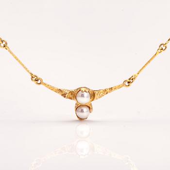 BJÖRN WECKSTRÖM, A 14K gold necklace "Cheek to cheek" with cultured pearls. Lapponia 1988.