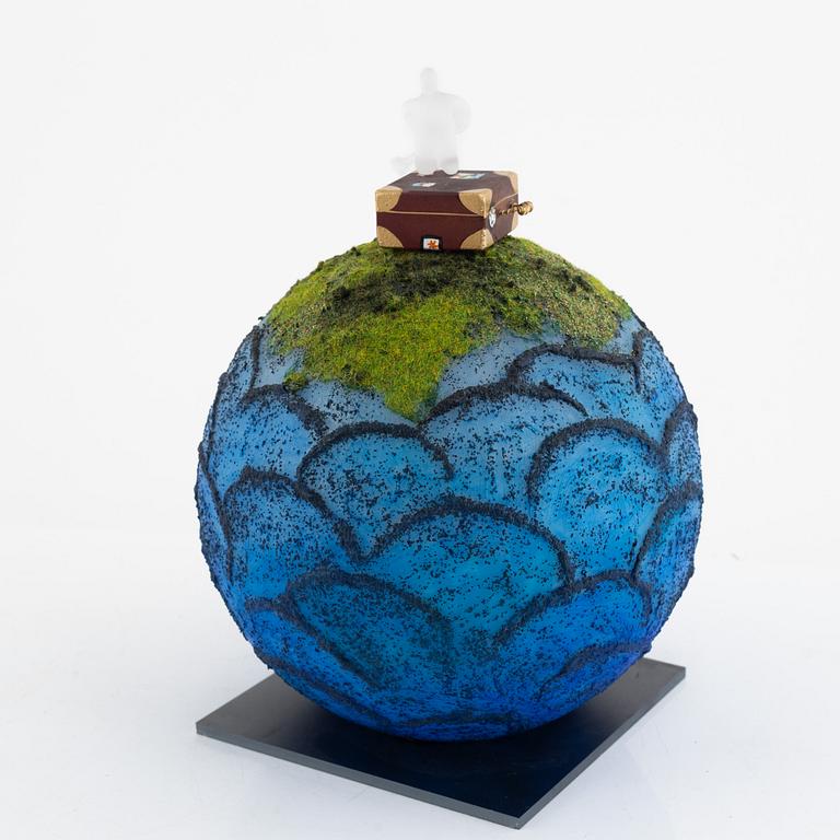 Kjell Engman, a unique glass sculpture 'Globe Blå', Kosta Boda, Sweden.