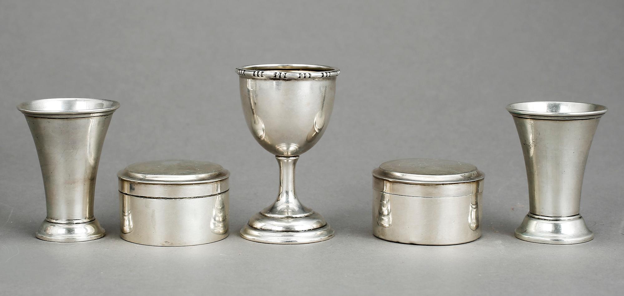 PARTI SILVERFÖREMÅL, 9 delar, mest Sverige, 1800-1900-tal. Tot ca 468 gram.