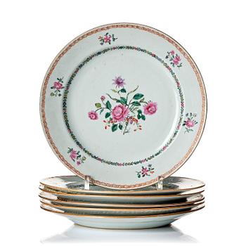 1244. A set of six famille rose diner plates, Qing dynasty, Qianlong (1736-95).