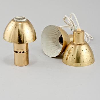 TAKLAMPOR, ett par, samt LJUSSTAKE, Hans-Agne Jakobsson. 1900-talets andra hälft.