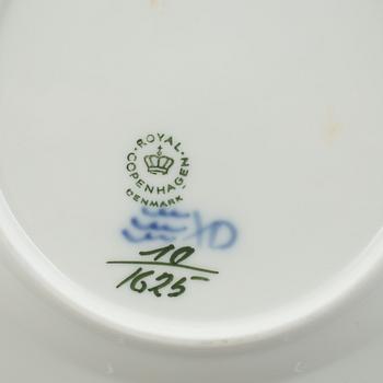 A 21-piece 'Blå blomst' porcelain coffee service, Royal Copenhagen, Denmark.