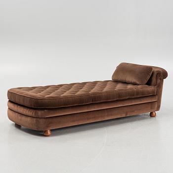 Josef Frank, couch/ dagbädd, modell 775, Firma Svenskt Tenn.