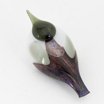 Oiva Toikka, a glass bird, Nuutajärvi Notsjö, signed.