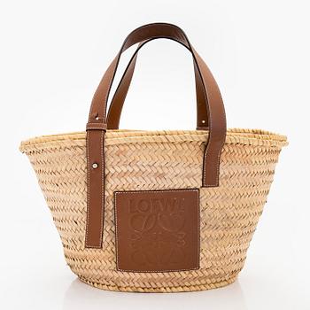 Loewe, a 'Basket bag'.