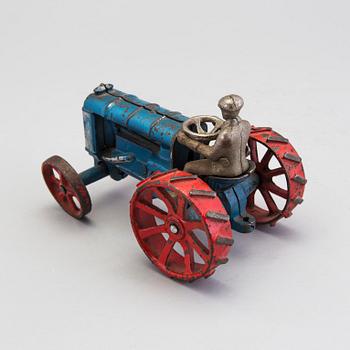 SKOGLUND & OLSSON, traktor, gjutjärn, Sverige, ca 1930.
