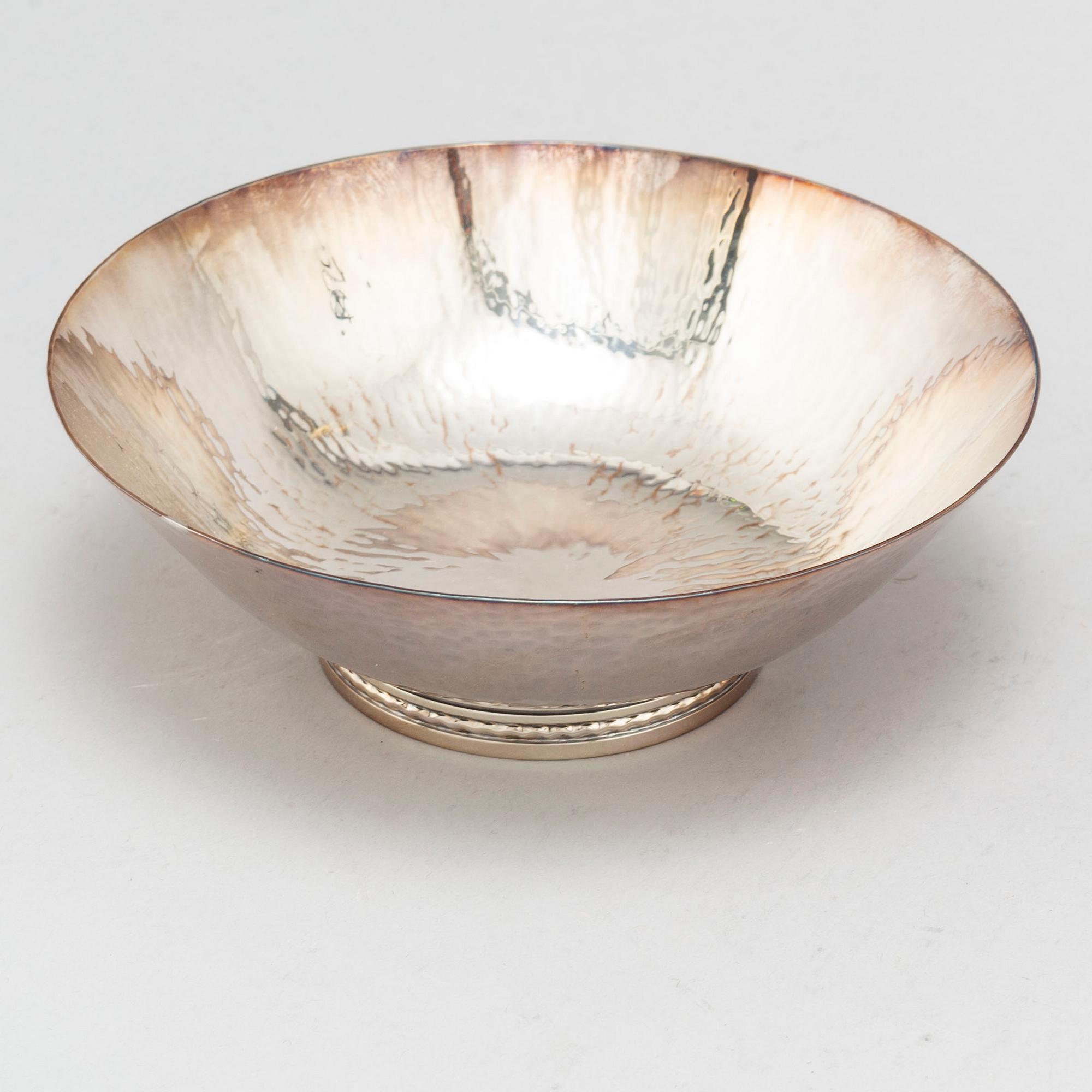 KARL-AXEL KARLSSON, MEMA, and HUGO STRÖMDAHL, three sterling silver bowls, 1950-80s.