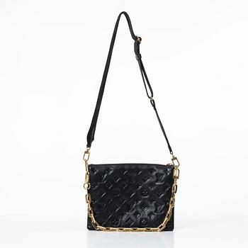 Louis Vuitton, väska, "Coussin PM", 2025.