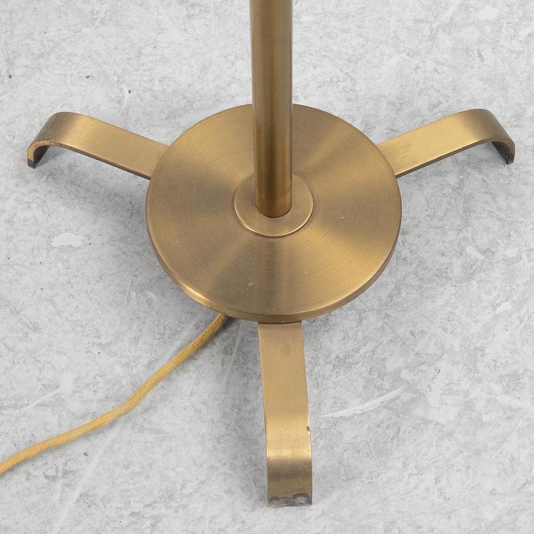 Golvlampa, omkring 1900-talets mitt.