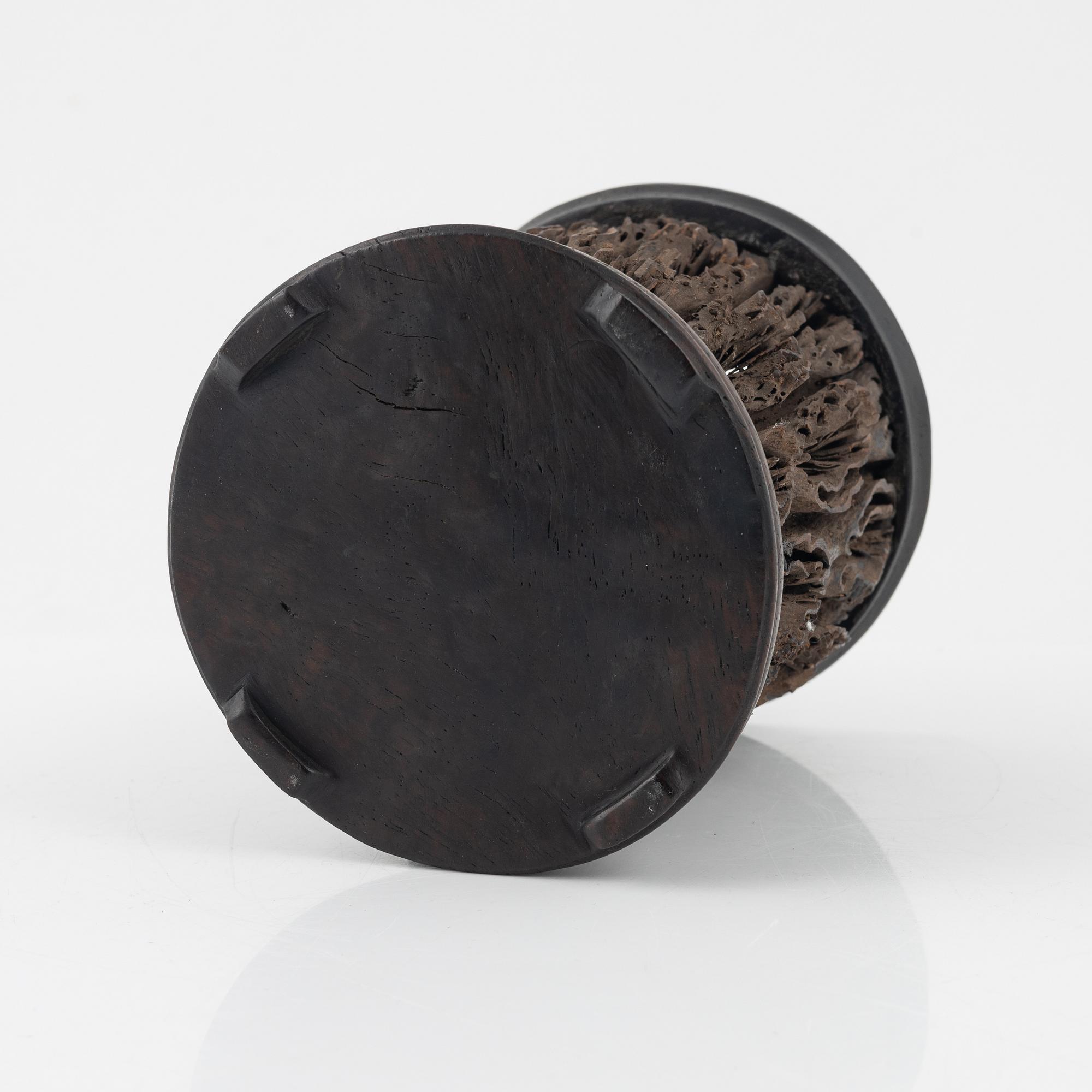 A Chinese naturalistic brush pot, probably early 20th Century.