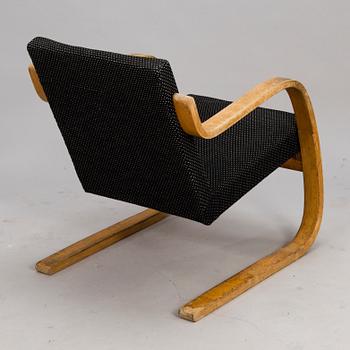 ALVAR AALTO, A 1940s '34/402' armchair for  O.Y. Huonekalu- ja Rakennustyötehdas A.B. Finland.
