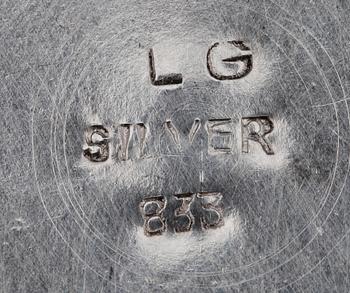 PARTI BÄGARE, 24 st, silver, flertal olika tillverkare, Europa, bla CG Hallberg, 1800-1900-tal. Totalvikt ca 1300 gram.