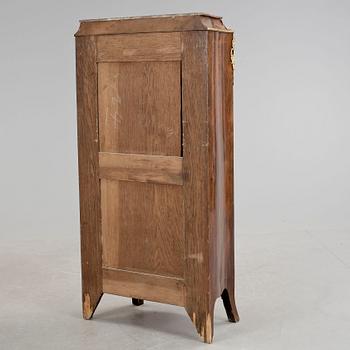 SKÅP, Louis XVI-stil, 1900-tal.