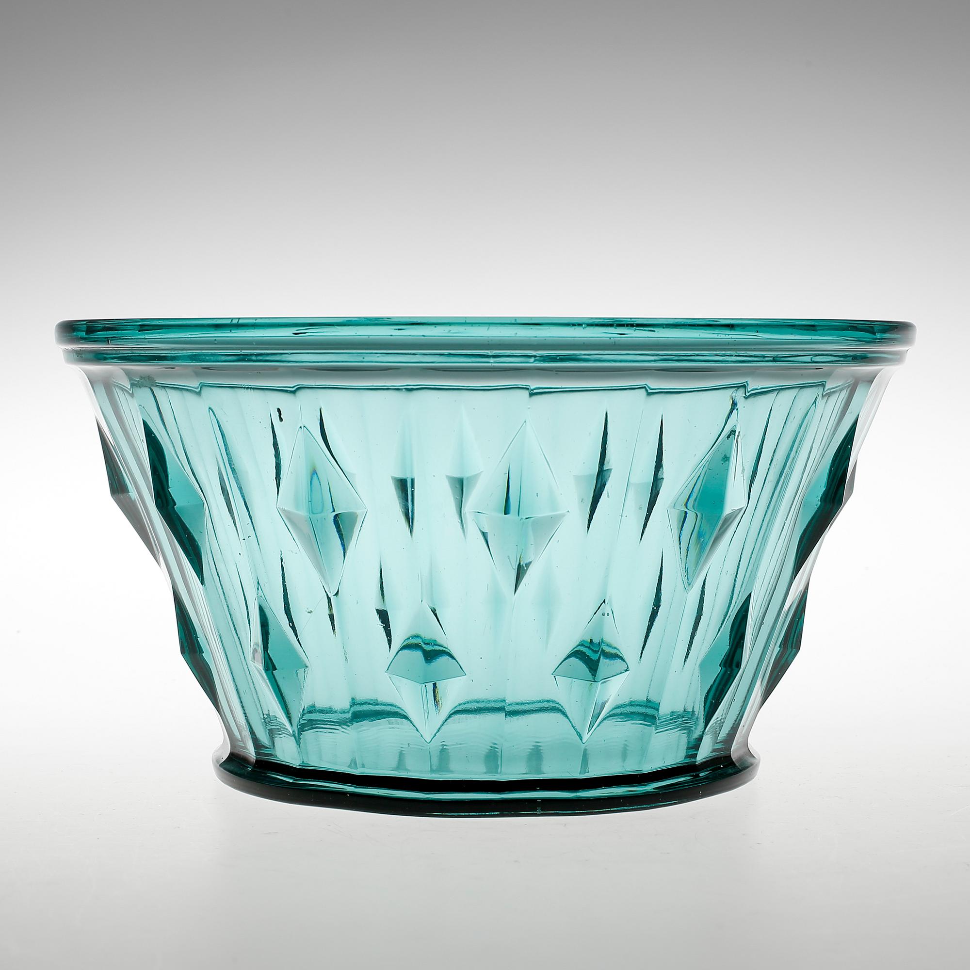 SKÅL, pressglas, Simon Gate, Orrefors, 1930-tal.