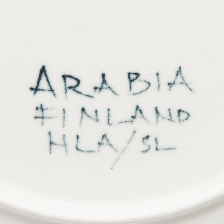 KAARINA AHO, A set of six faience "Sunflower" plates, model AR for Arabia, in production 1960-75.
