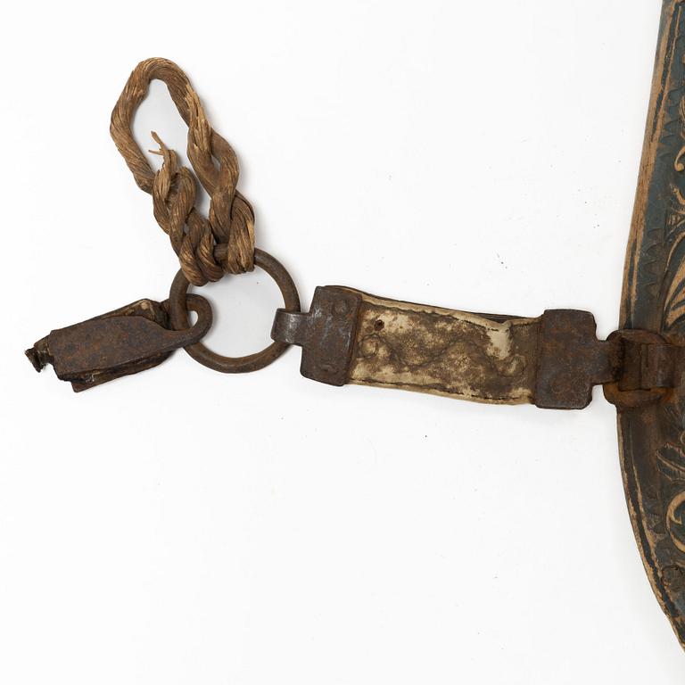 Lokor, ett par, Allmoge, troligen Hälsingland, 1700-tal.