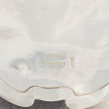 Teservis, fyra delar, silver. Hung Chong & Co, Shanghai, 1900-tal.