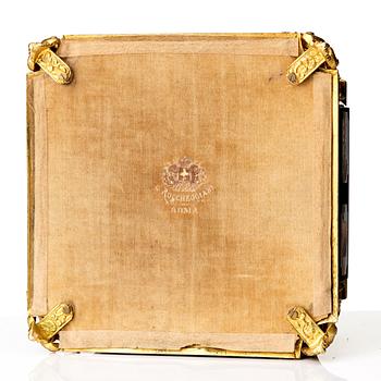 A micro mosaic gilt-bronze box by Cesare Roccheggiani -   Rome, Italy - second half / late c,19th century.