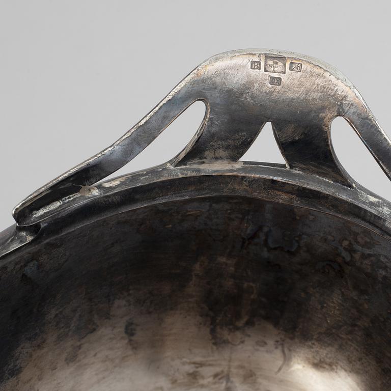 An Art Nouveau early 20th century silver plate jardinière.