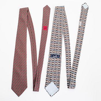 Hermès, four silk ties.