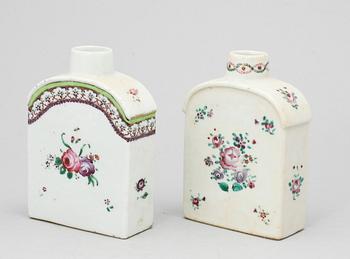 TEDOSOR, två stycken, kompaniporslin. Qing dynastin, Qianlong (1736-95).
