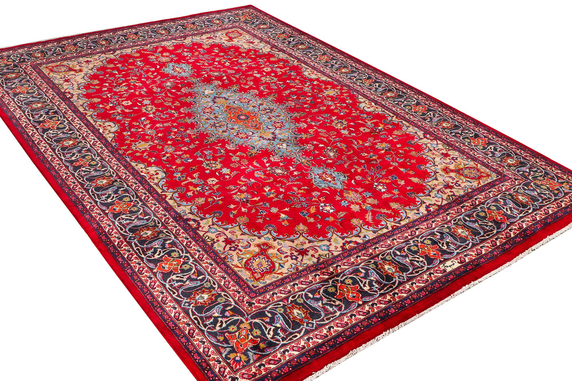 A Keshan carpet, c. 360 x 250 cm.