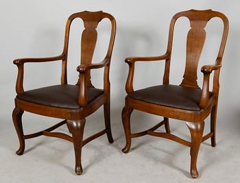 MATSALSMÖBEL, 11 delar, senbarockstil, 1900-talets första hälft.