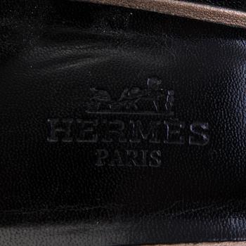 HERMÈS, "H", SANDALER, två par, i storlek 40,5-41.