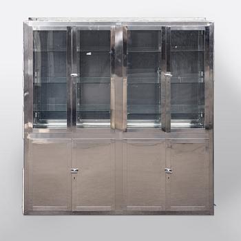 Läkarskåp, Kifa, 1900-talets andra hälft.