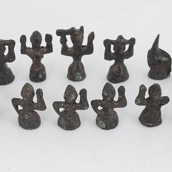 32 chess pieces, patinated bronze, second half of the 20th Century.