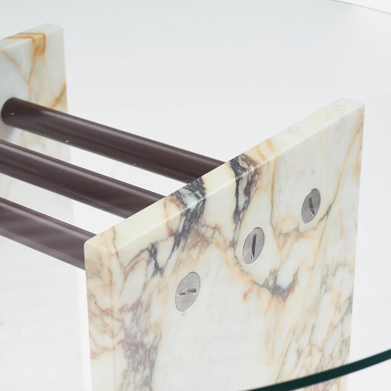 Per Söderberg, ett unikt bord, "PS Bespoke Cube”, No Early Birds, 2021.