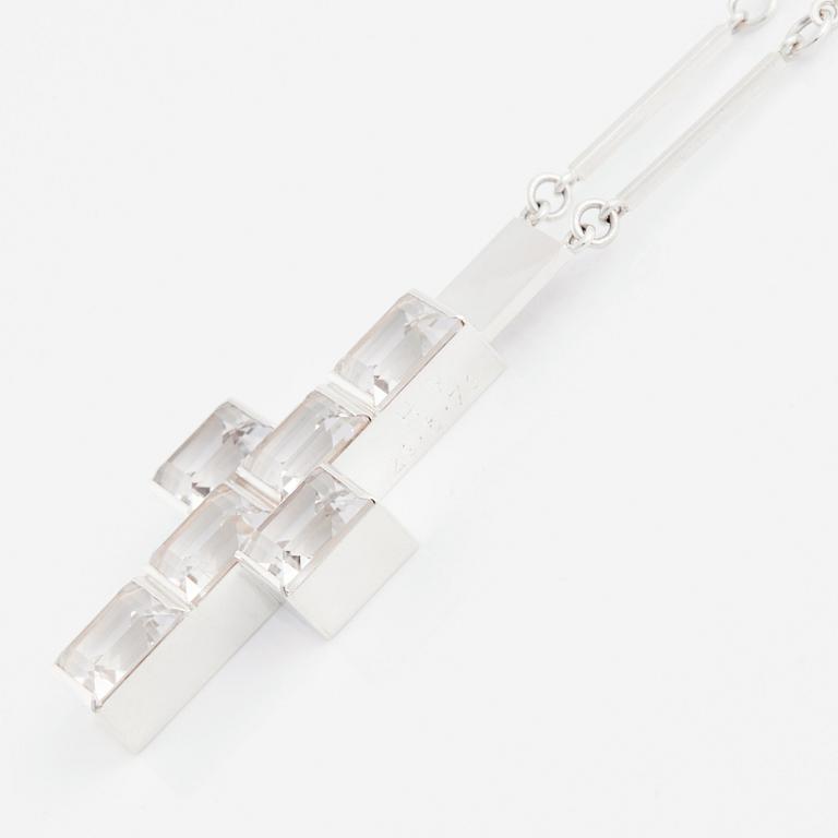 Wiwen Nilsson, a silver necklace set with faceted rock crystal, Lund 1973.