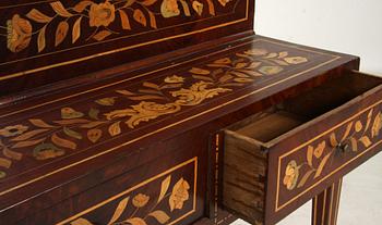 HALLMÖBEL, 1700/1800- tal.