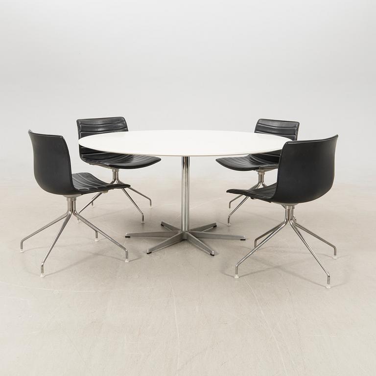 Lievore Altherr Molina, chairs 4 pcs "Catifa" for Arper, Italy late 20th century and table.