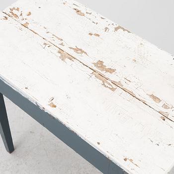 Table, folk art, Roslagen, Uppland, first half of the 19th century.