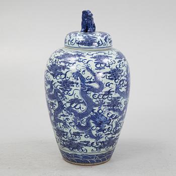 A large blue and white urn, China, 20th century.