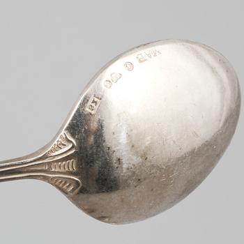 PARTI SILVER, 63 delar, mestadels Sverige, 1900-tal, total vikt ca 1050 g.