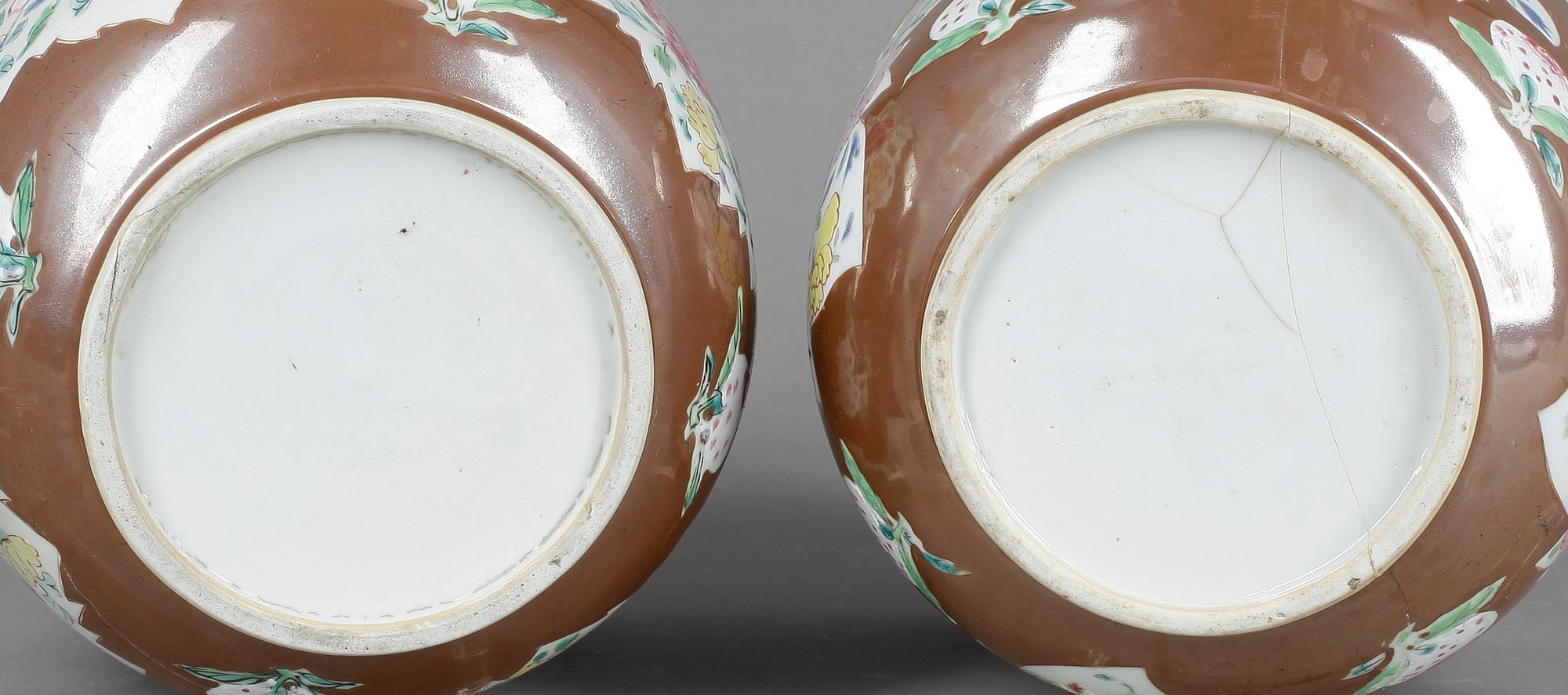 YTTERFODERR, två stycken, kompaniporslin, Qianlong 1736-95.