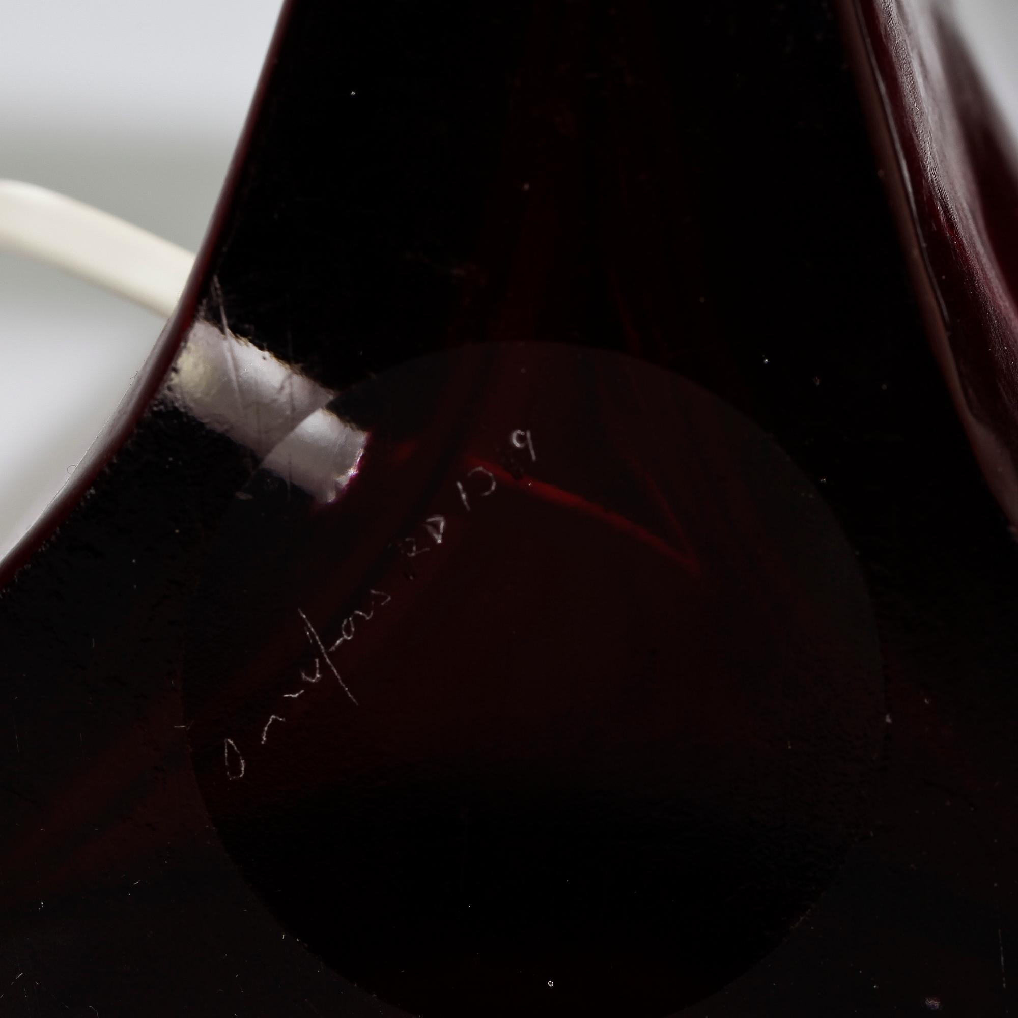 BORDSLAMPOR, ett par, glas, Carl Fagerlund, Orrefors. 1900-talets andra hälft.