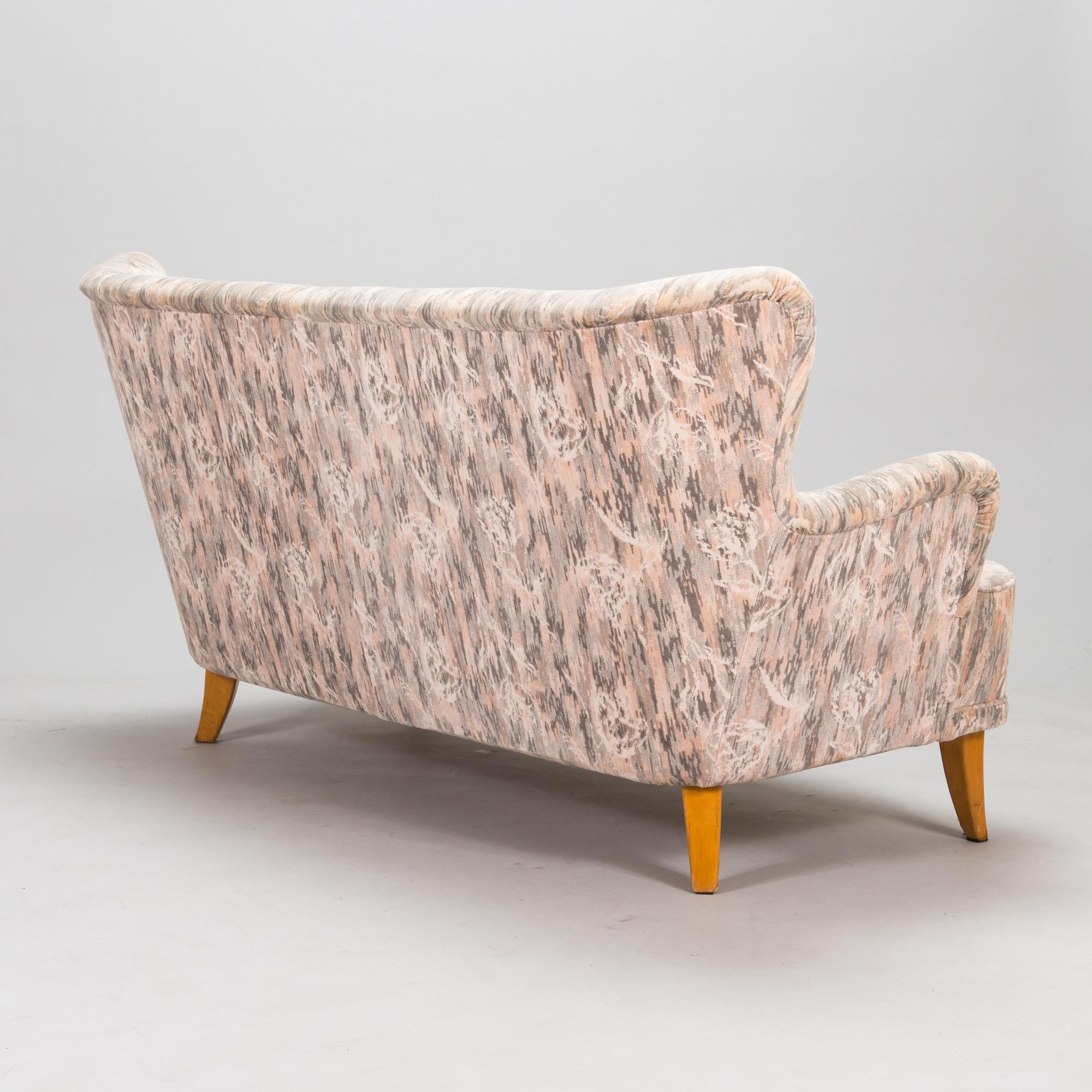 Ilmari Lappalainen, A sofa 'Laila' designed 1948 for Asko.