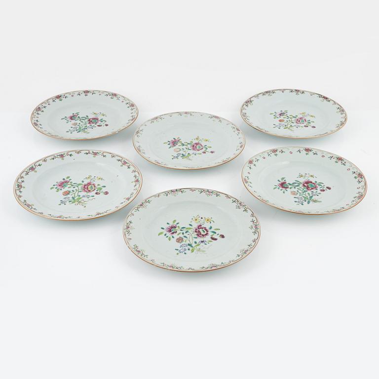 A set of 11 famille rose dinner plates (5+6), Qing dynasty, Qianlong (1736-95).