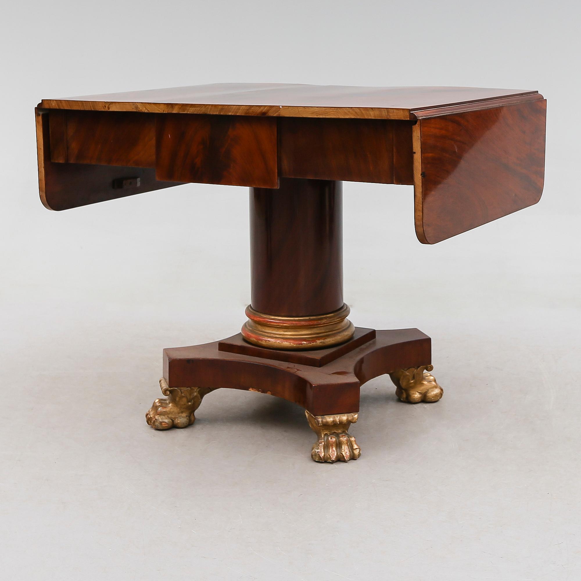 KLAFFBORD, Karl Johan, 1800-talets mitt.