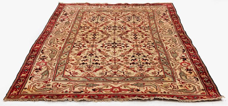Matta, antik Agra, norra Indien, ca 273 x 181 cm.
