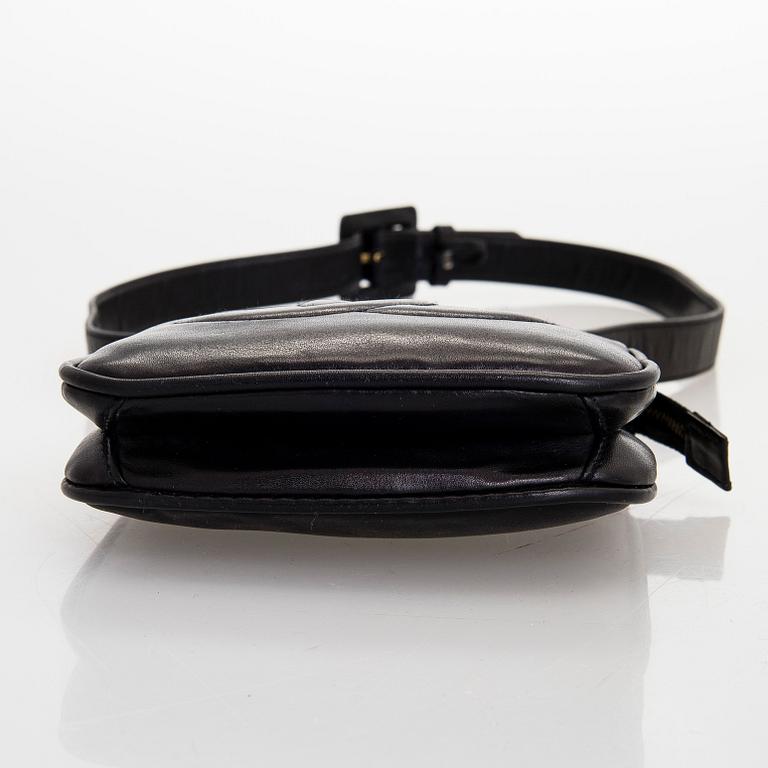 Chanel, bältesväska, 1989-1991.