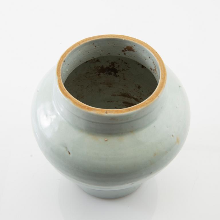 Vase China Transition 17th century porcelain.