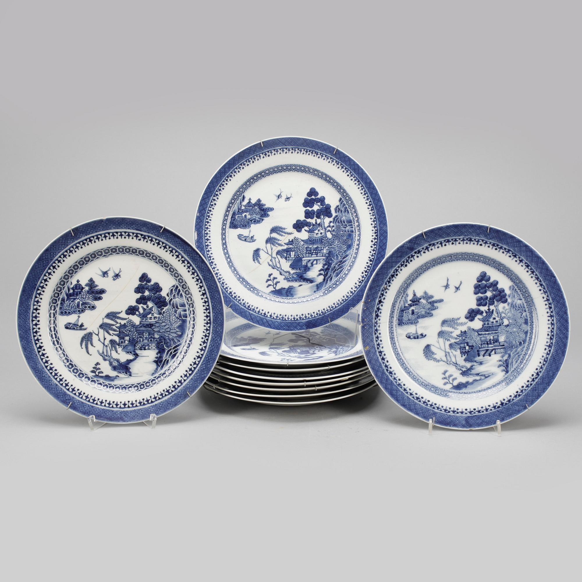 TALLRIKAR, 10 st, porslin, Kina, Jiaqing (1796-1820).