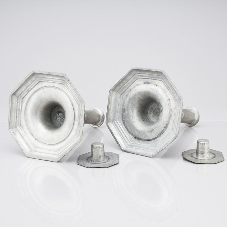 A pair of Swedish Baroque pewter candlesticks.